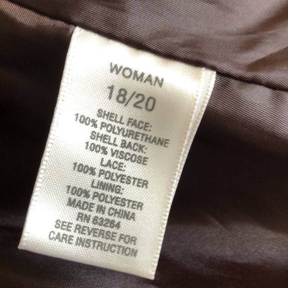 Dress Barn faux leather brown so soft jacket. Size 18/20 Ptp26”. Just stunning! - Picture 7 of 8